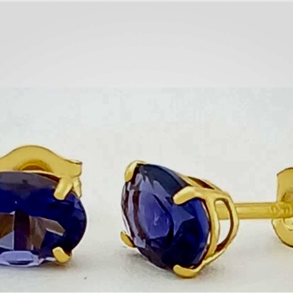 14 KT solid yellow Gold Natural 1.24cts. IOLITE Oval Stud Earrings - Picture 3 of 5
